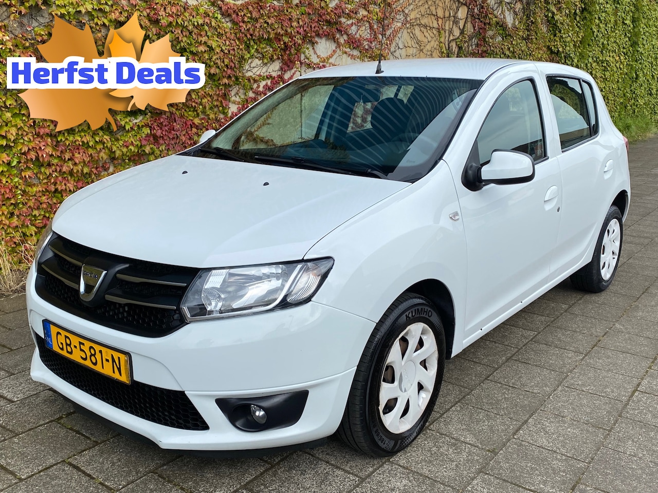 Dacia Sandero - 0.9 TCe Lauréate-Navigatie-Airco- - AutoWereld.nl