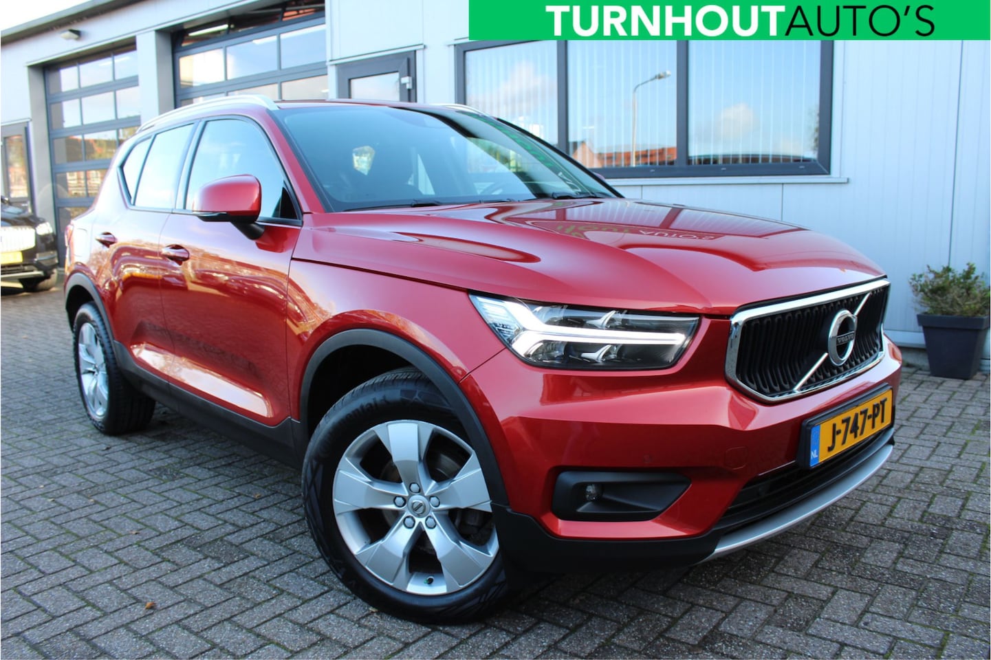 Volvo XC40 - 1.5 T3 Business Pro Blis | Camera | Keyless - AutoWereld.nl