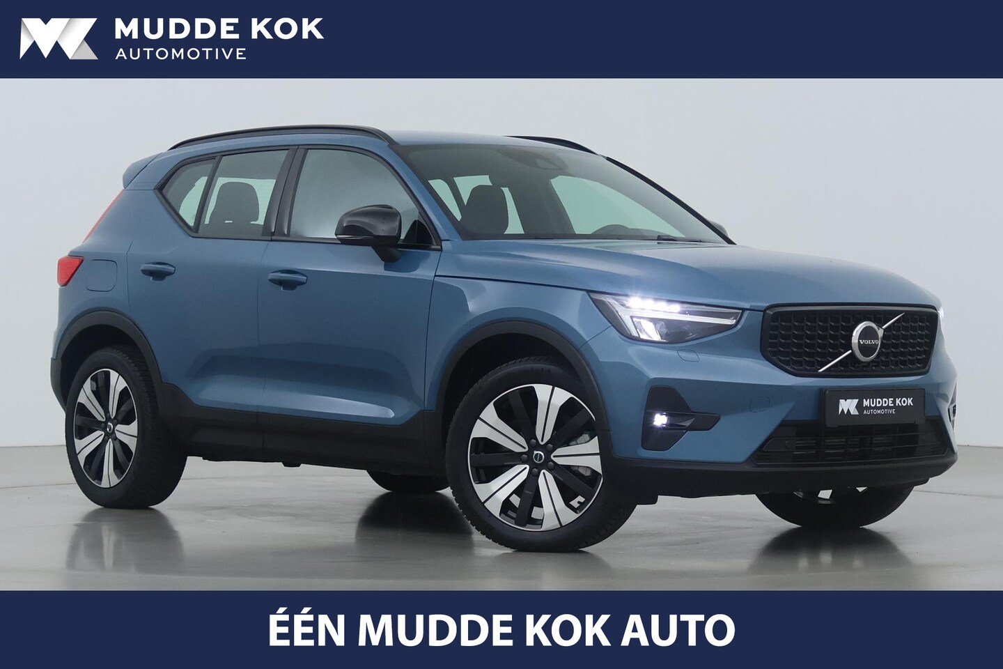 Volvo XC40 - T4 Recharge Plus Dark | Harman/Kardon | Stoel+Stuurverwarming | Camera | Keyless - AutoWereld.nl