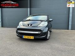 Peugeot 107 - 1.0-12V Urban Move - dealer onderhouden - airco