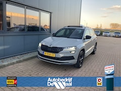 Skoda Karoq - 1.5 TSi 150pk DSG Sportline Business SCHUIFDAK/KEYLESS/VIRTUAL/CAMERA/TREKH.WEGKLAPBAAR