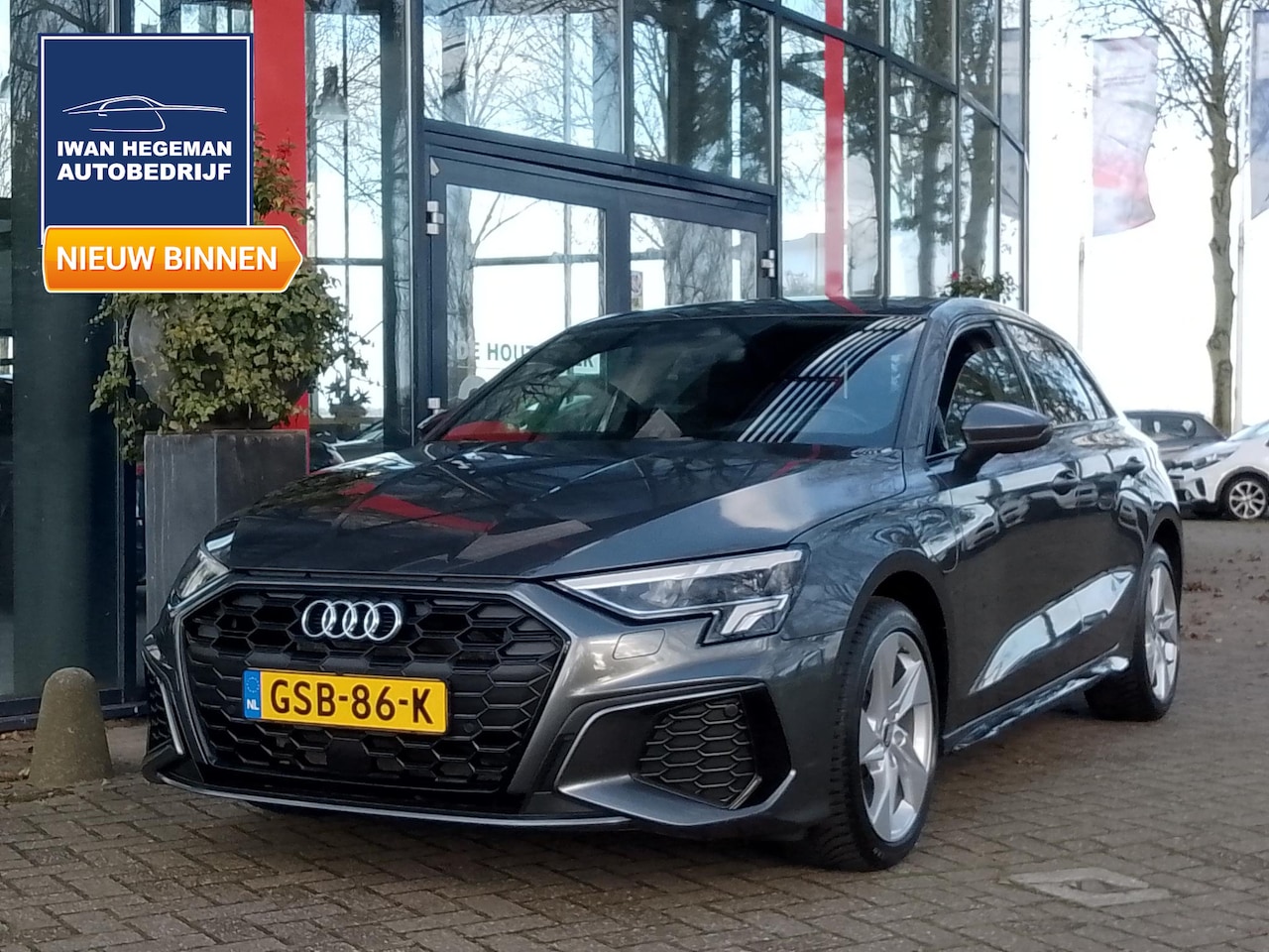 Audi A3 Sportback - 45 TFSI e S-Line Edition AUTOMAAT | Navi | ECC | PDC | Cruise Control | LM Velgen | Leer | - AutoWereld.nl