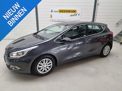 Kia Cee'd - 1.6 GDI Business Pack Navi | Camrera | Trekhaak | Ecc | Cruise contr