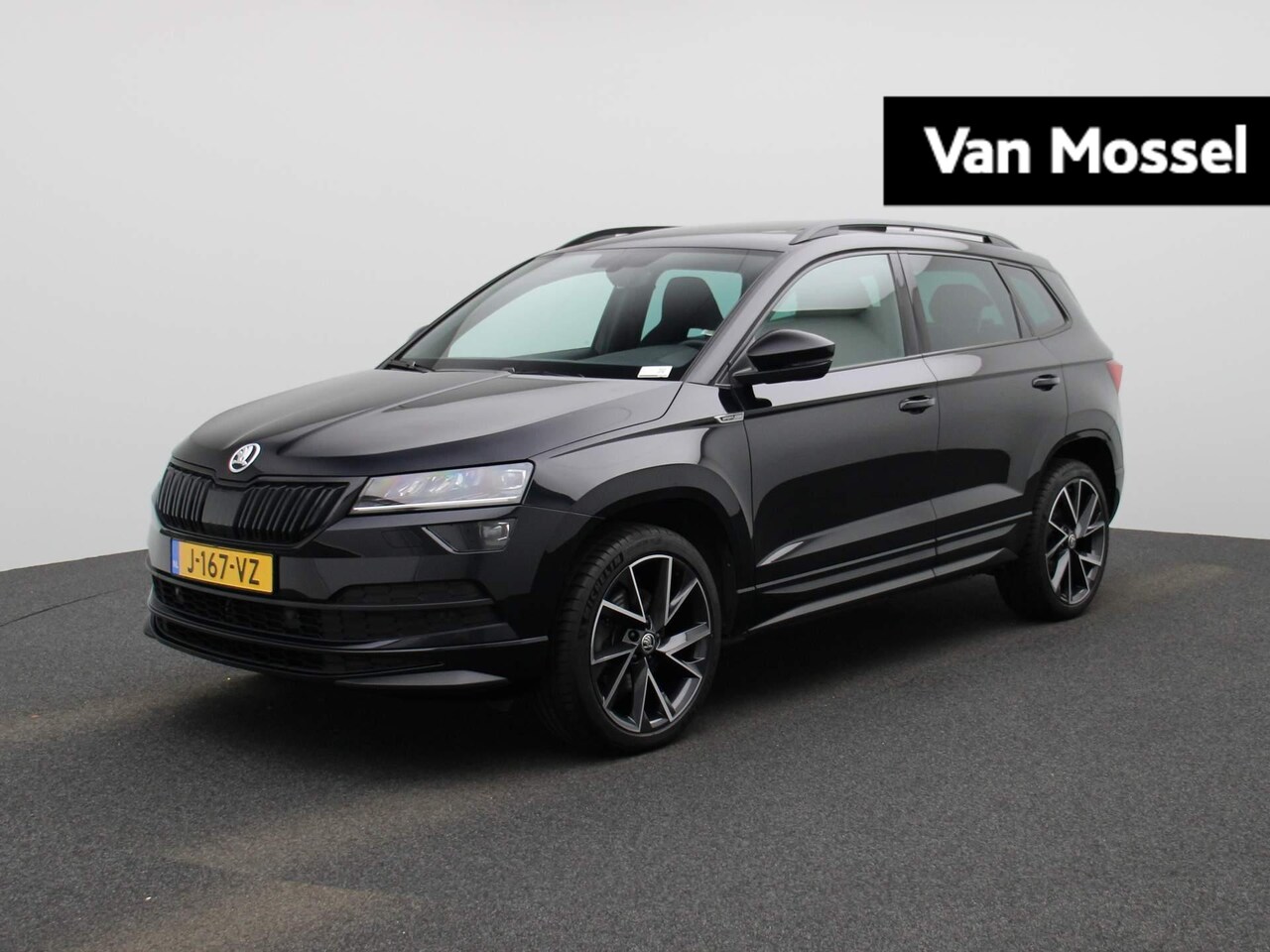 Skoda Karoq - 1.5 TSI ACT Sportline Business | ECC | Navi | LMV | Schuifdak | PDC | LED | - AutoWereld.nl