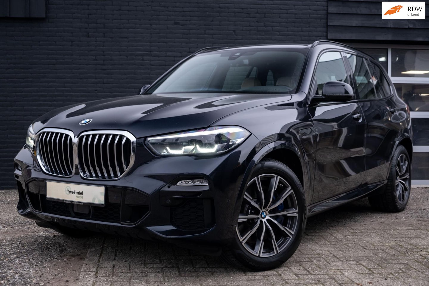 BMW X5 - XDrive45e High Executive | M-sport | Pano | Bowers & Wilkins - AutoWereld.nl