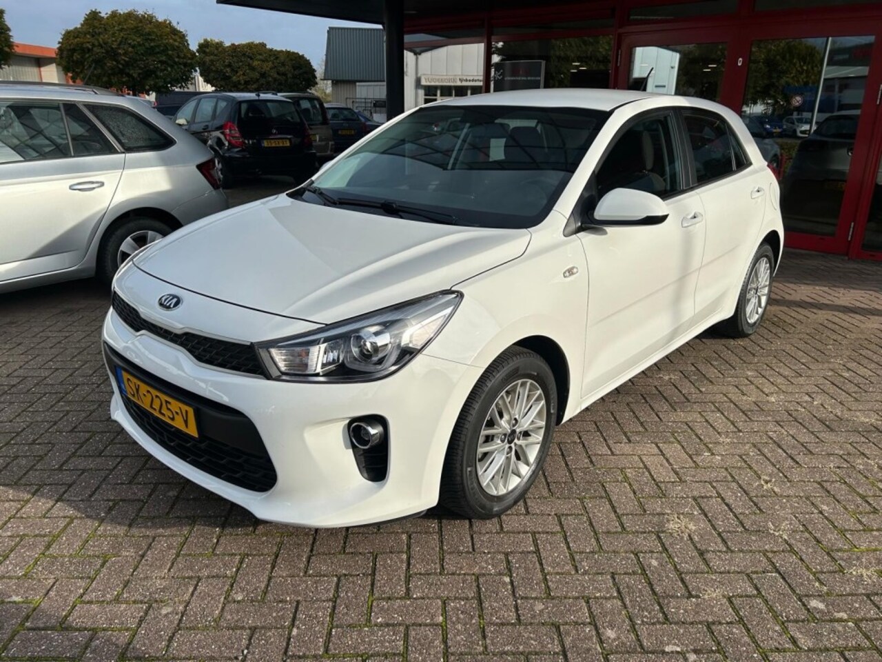 Kia Rio - 1.0 TGDI COMF PL.NAV - AutoWereld.nl