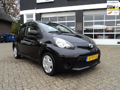 Toyota Aygo - 1.0 VVT-i Now CPV Airco Elekt. Ramen