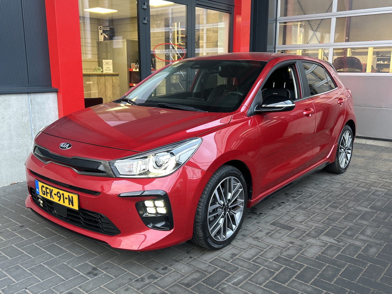 Kia Rio - 1.2 GT-Line | Stoel/Stuurwielverwarming | Navigatie | Parkeercamera | Climate control, - AutoWereld.nl