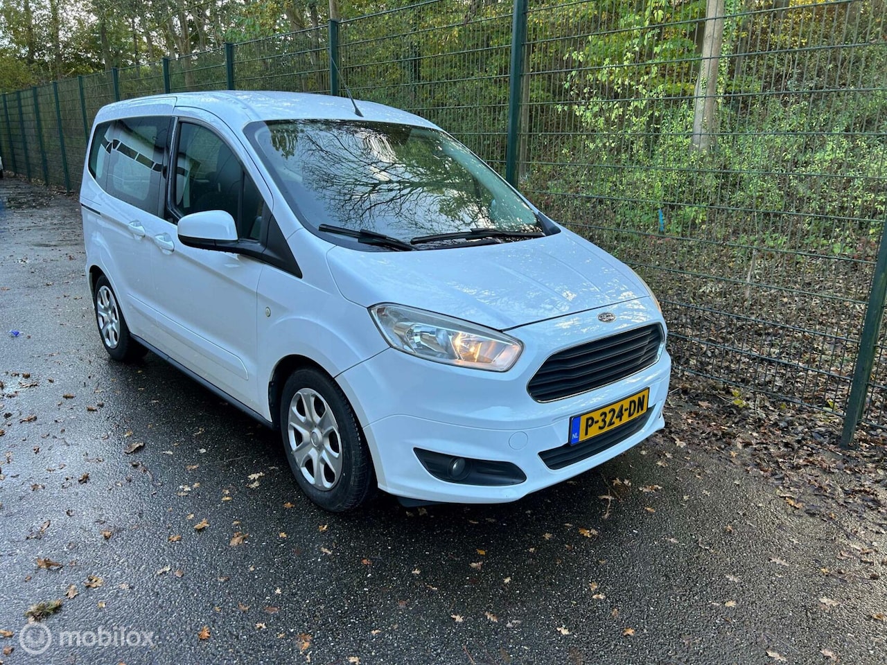 Ford Tourneo Courier - 1.0 Titanium 1.0 Titanium - AutoWereld.nl