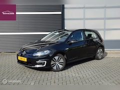 Volkswagen e-Golf - 35.8 kWh met Warmtepomp achteruitrijcamera