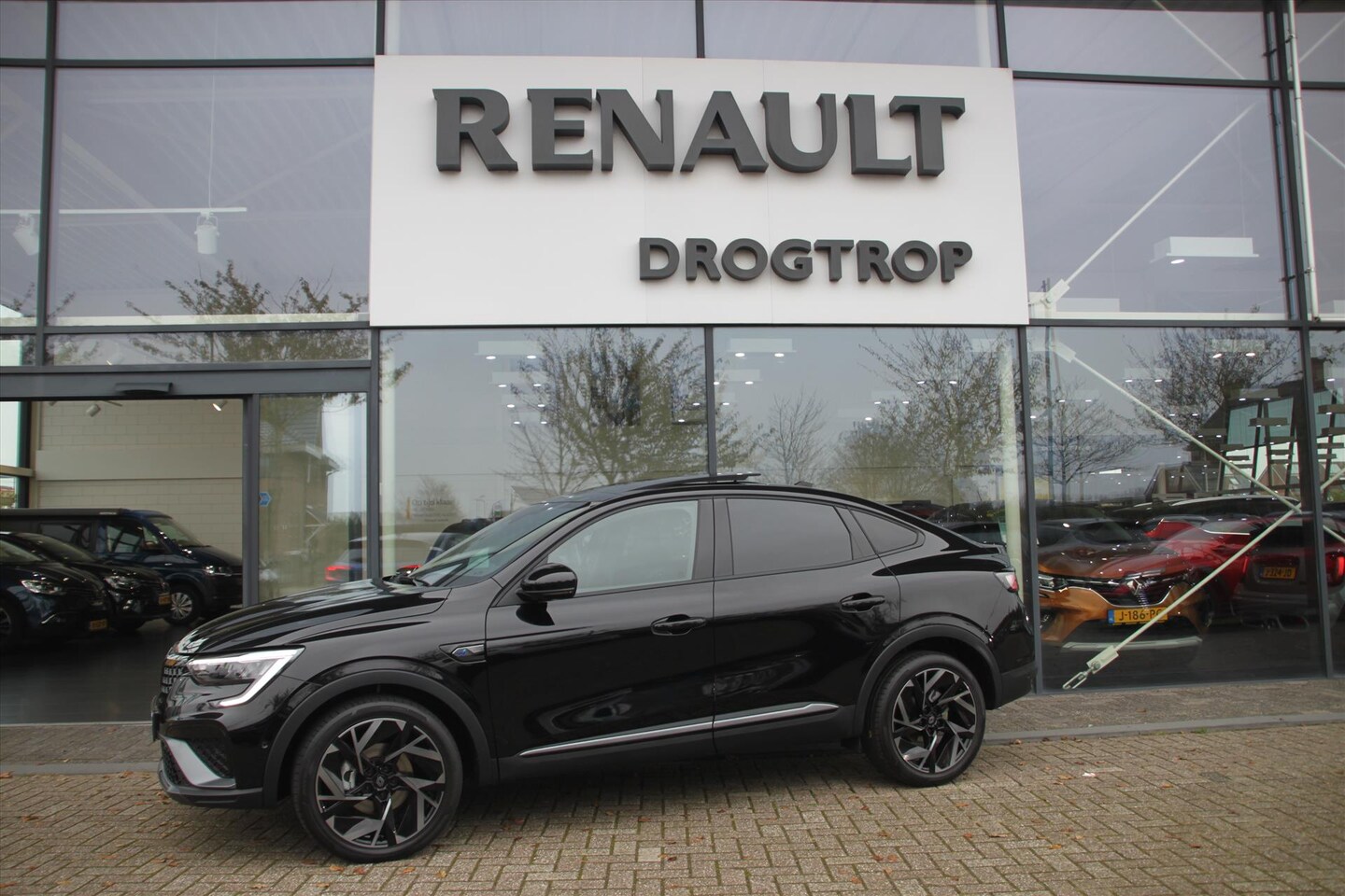 Renault Arkana - 145PK-FULL HYBRID-ESPRIT ALPINE-PANODAK-DEMO- - AutoWereld.nl