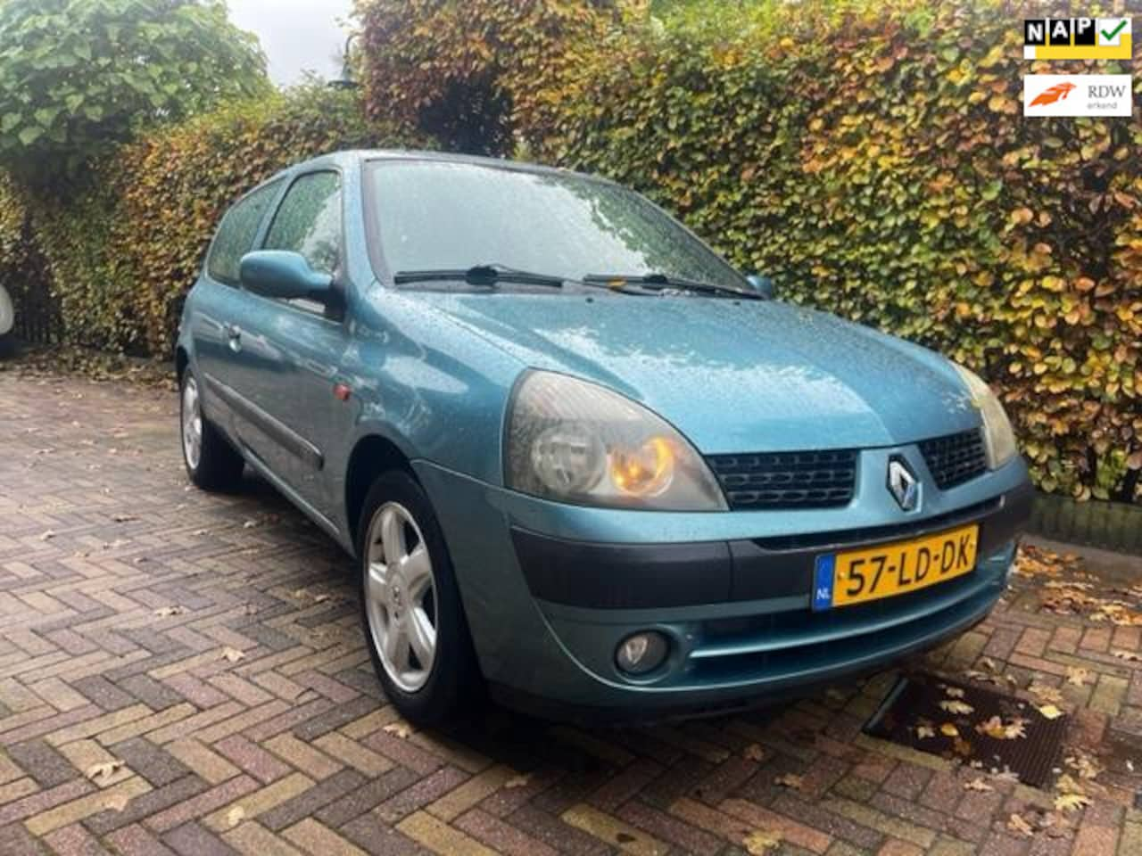 Renault Clio - 1.2-16V Dynamique inruil koopje!!! - AutoWereld.nl