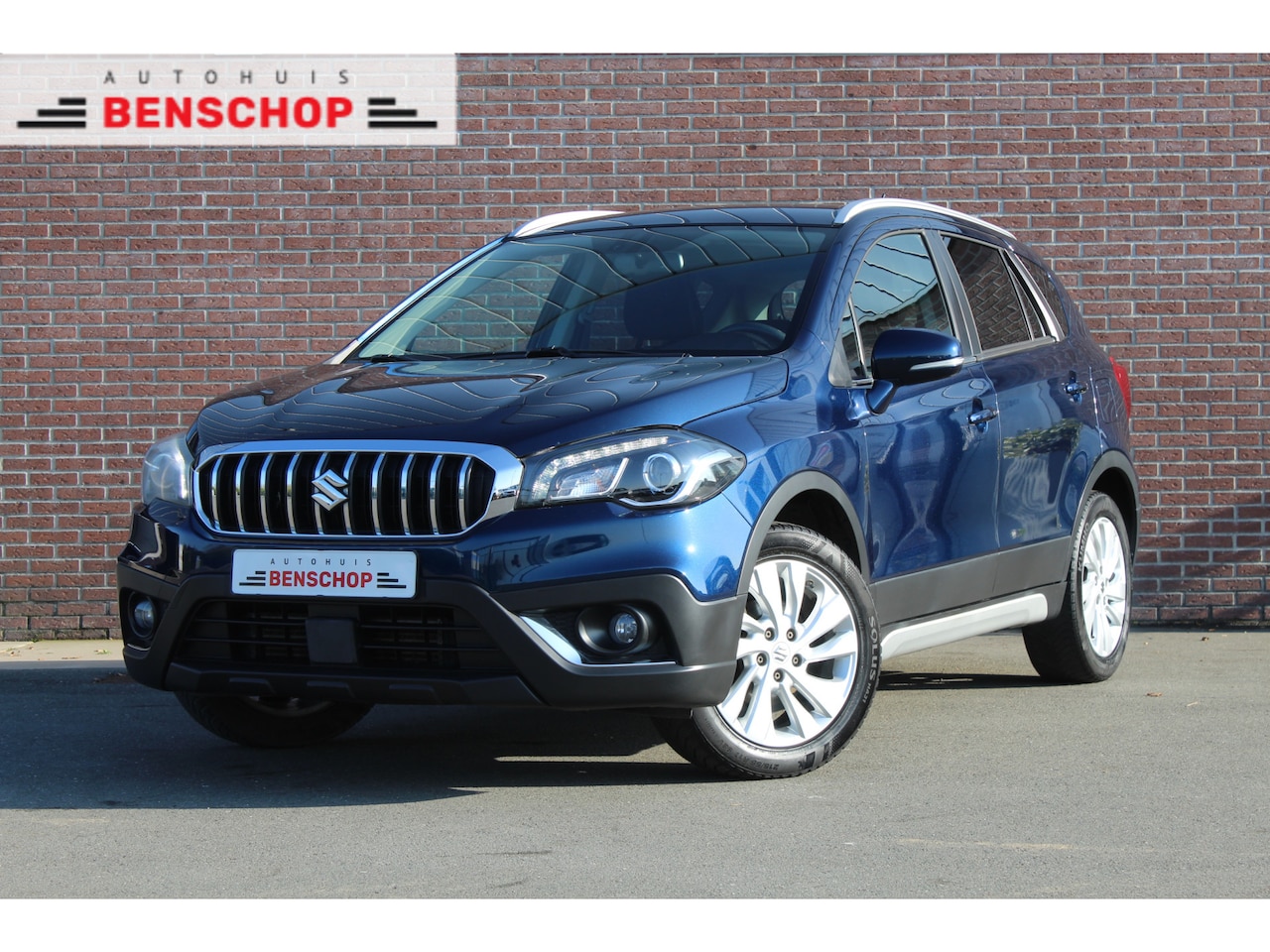 Suzuki S-Cross - 1.0 Boosterjet Exclusive |LED|17-INCH|STOELVERWARMING|ACHTERUITRIJCAMERA| - AutoWereld.nl