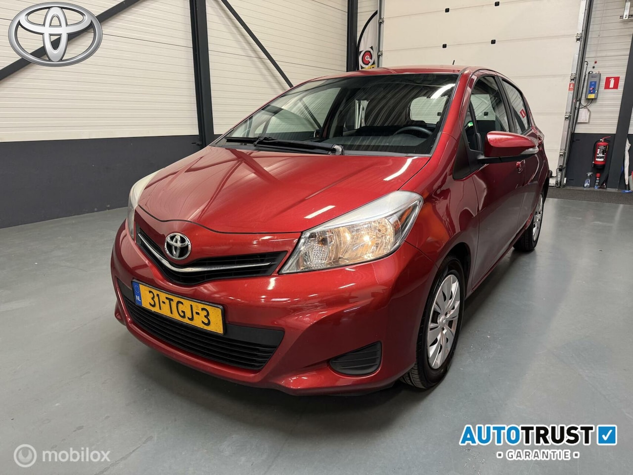 Toyota Yaris - 1.3 VVT-i Aspiration Automaat 1e Eig|NL-auto! - AutoWereld.nl