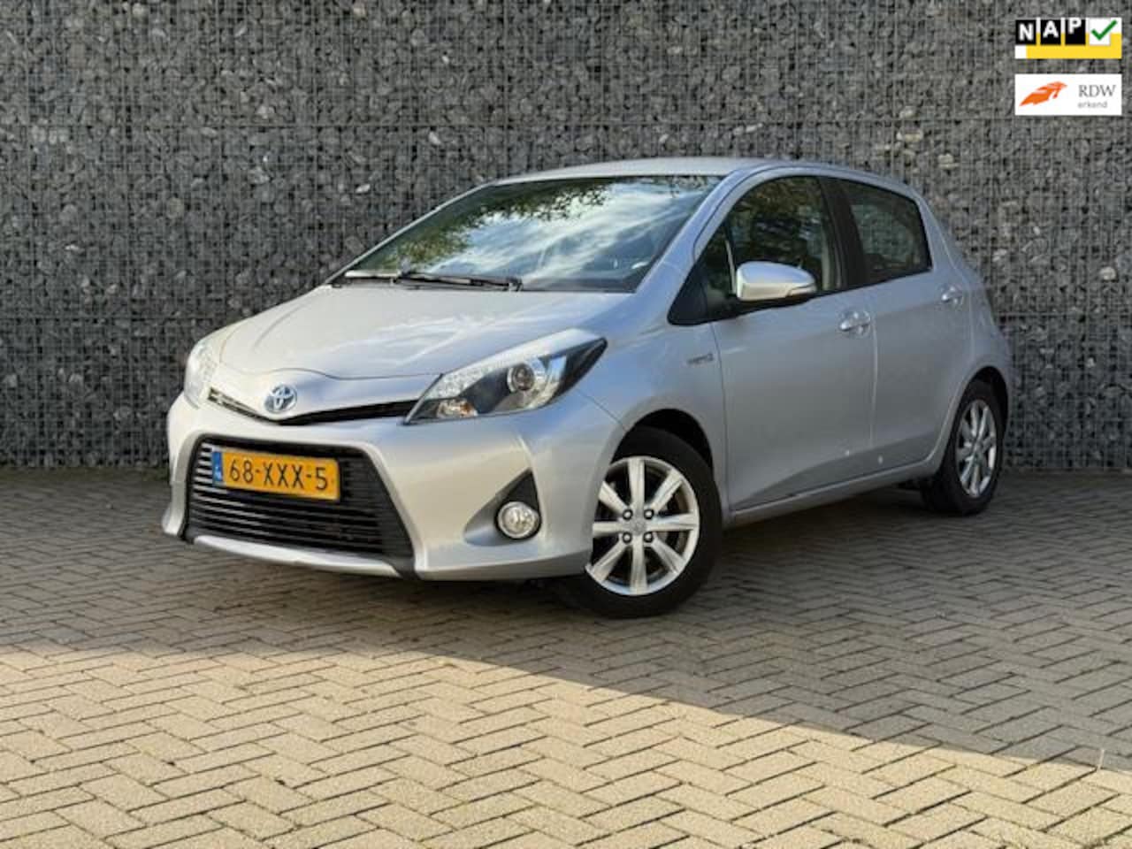 Toyota Yaris - 1.5 Full Hybrid Aspiration 1.5 Full Hybrid Aspiration - AutoWereld.nl