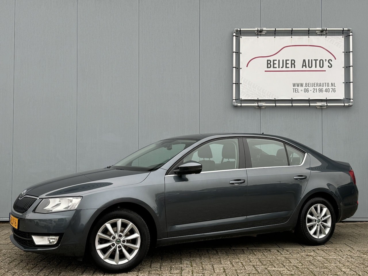 Skoda Octavia - 1.2 TSI Greentech Ambition Businessline Navigatie. - AutoWereld.nl