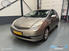 Toyota Prius - 1.5 VVT-i Comfort Airco|Cruise|Parkeersensoren