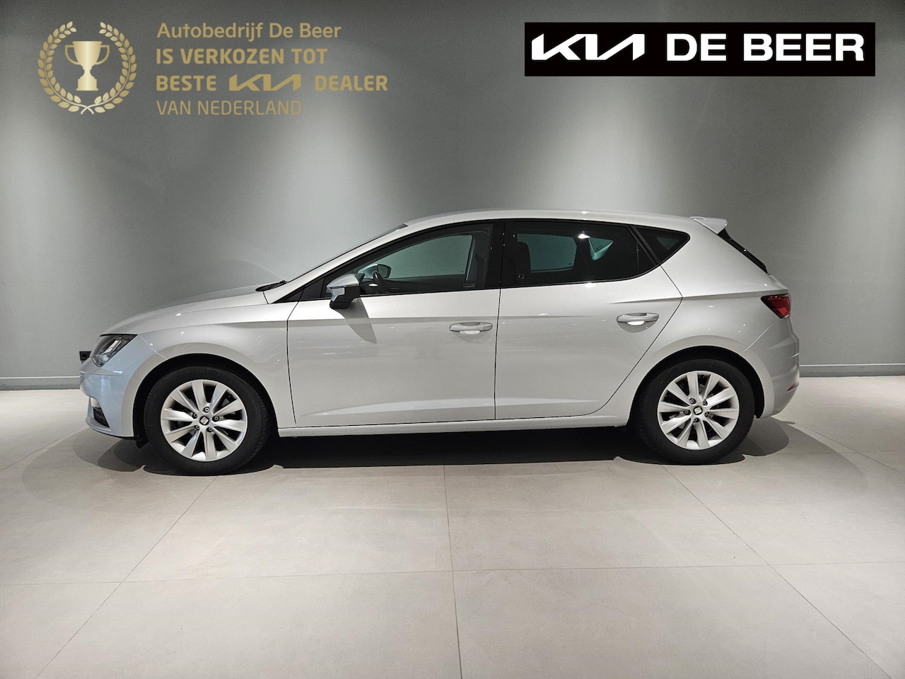 Seat Leon - 1.0 EcoTSI 115PK Style Business Intense Trekhaak Navigatie NL-Auto - AutoWereld.nl