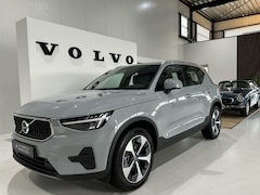 Volvo XC40 - B3 Core | Winterpack | LED ''Thors Hammer'' Koplampen | 19'' LM Velgen | Achteruitrijcamer