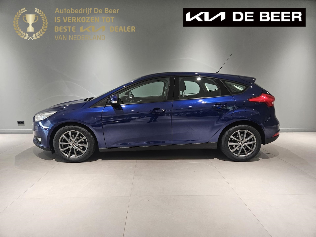 Ford Focus - 1.0 EcoBoost 125pk 5-Deurs Airco Navigatie - AutoWereld.nl