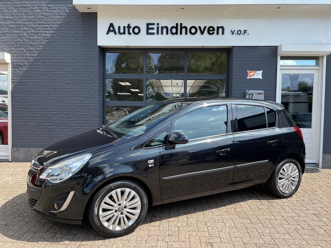 Opel Corsa - 1.2-16V Berlin 5Drs,Leder,Airco 150 Uitvoering €6595,- - AutoWereld.nl