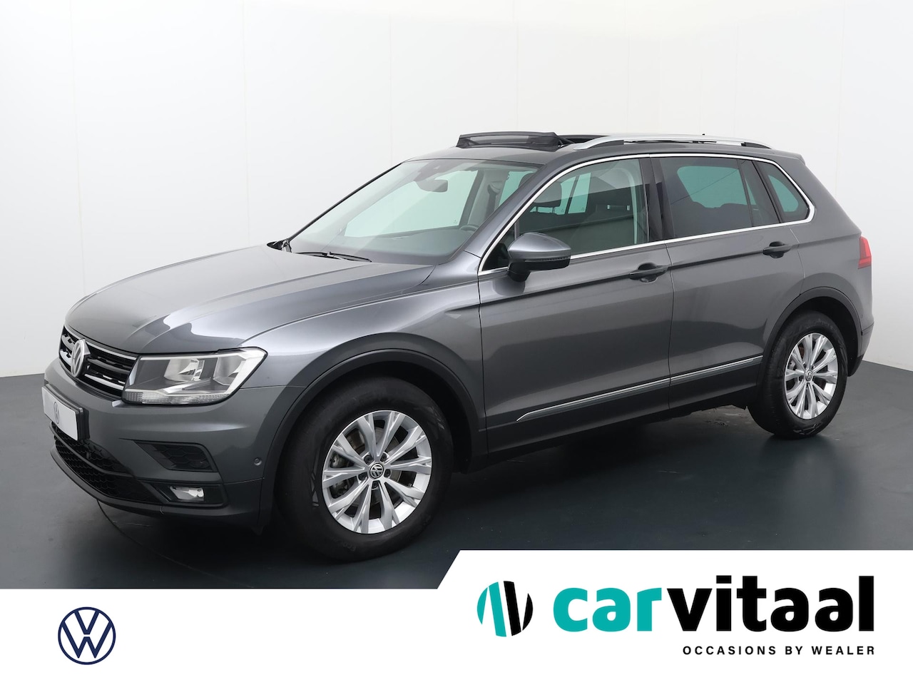 Volkswagen Tiguan - 1.5 TSI Comfortline Business | 130 PK | Elektrisch bedienbaar panoramadak | Elektrische be - AutoWereld.nl