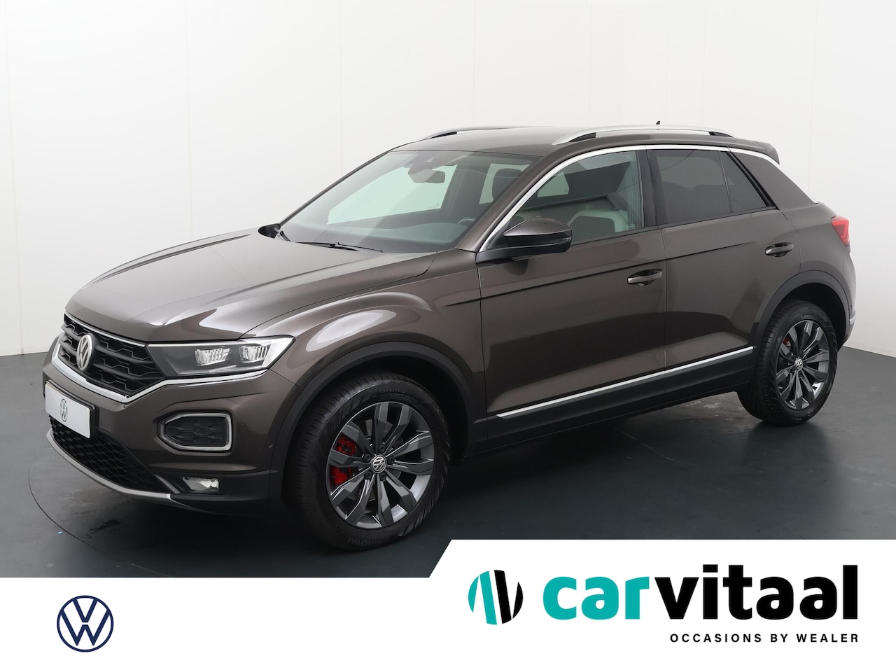 Volkswagen T-Roc - 1.5 TSI Sport | 150 PK | Achteruitrijcamera | Stoelverwarming | Elektrisch bedienbare acht - AutoWereld.nl