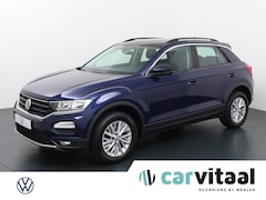 Volkswagen T-Roc - 1.5 TSI Style | 150 PK | Automaat | Trekhaak | Navigatie |