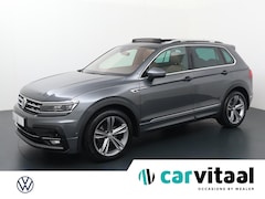 Volkswagen Tiguan - 1.5 TSI ACT Highline Business R | 150 PK | Automaat | Lederen bekleding | Panoramadak |