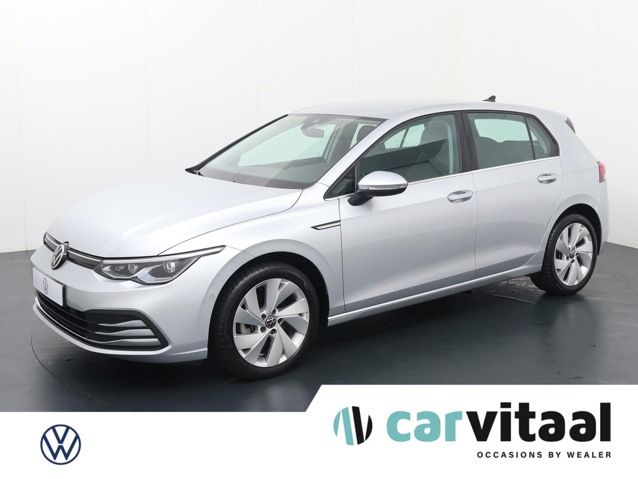 Volkswagen Golf - 1.5 eTSI Style | 150 PK | Automaat | Navigatiesysteem | Achteruitrijcamera | - AutoWereld.nl