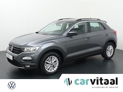 Volkswagen T-Roc - 1.0 TSI Style | 110 PK | Trekhaak | Adaptive Cruis Control | Achteruitrijcamera |