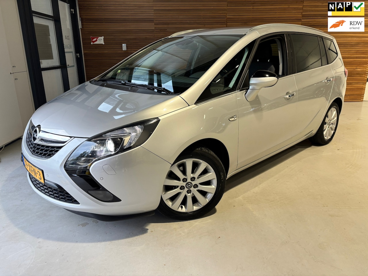 Opel Zafira Tourer - 1.4 Edition | NL-auto | PDC | Bluetooth | Ambient | LED | Navi | Cruise | Hill-assist | Is - AutoWereld.nl