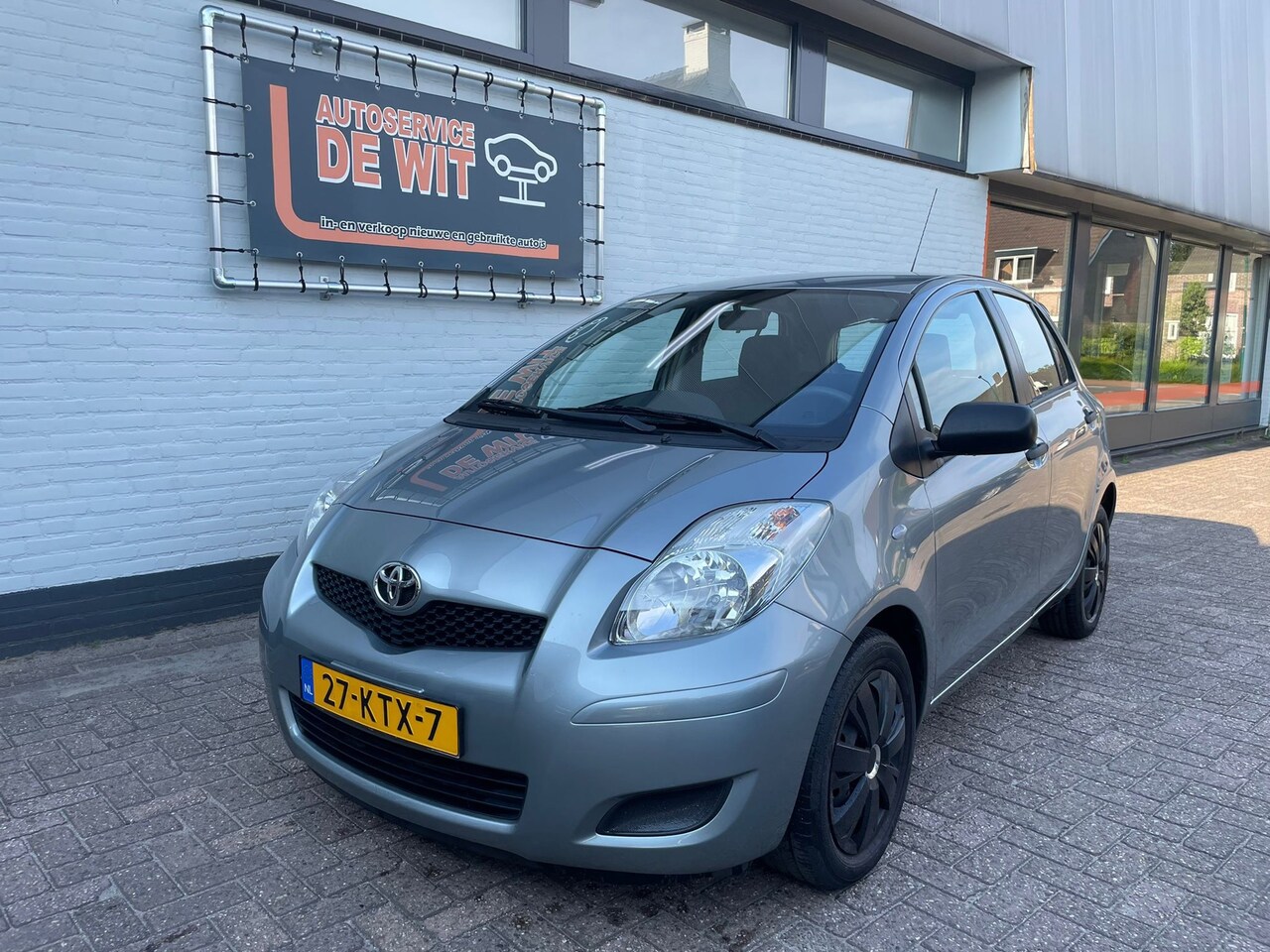 Toyota Yaris - 1.3 VVT-i Comfort 1.3 VVTi Comfort - AutoWereld.nl