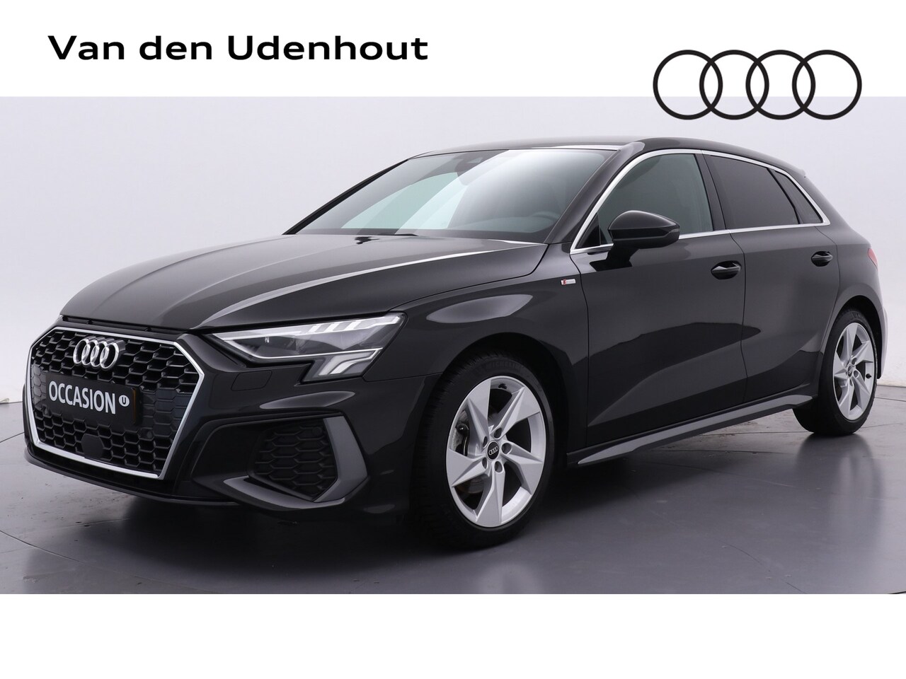 Audi A3 Sportback - 30 TFSI 110pk S-line / Carplay / DAB+ / Full Led - AutoWereld.nl