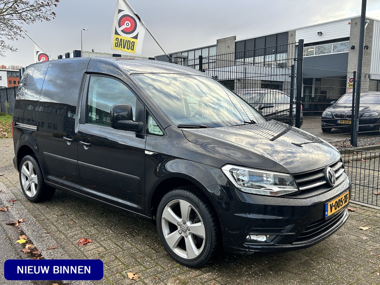 Volkswagen Caddy - 2.0 TDI 140 PK BMT Highline App Connect - AutoWereld.nl