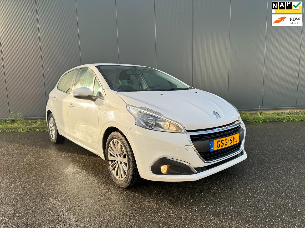 Peugeot 208 - 1.2 PureTech Active 1.2 PureTech Active - AutoWereld.nl