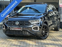 Volkswagen T-Roc - 1.5 TSI Sport Aut*Pano*Led*Navi*Acc*Keyless