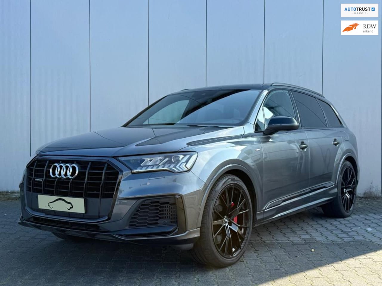 Audi Q7 - 60 TFSI-e S line / Pano / Bose / Keyless / Leder / Led matrix - AutoWereld.nl