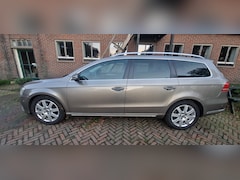 Volkswagen Passat Variant - 1.4 TSI Comfortline BlueMotion DSG panoramadak winter en zomerbanden