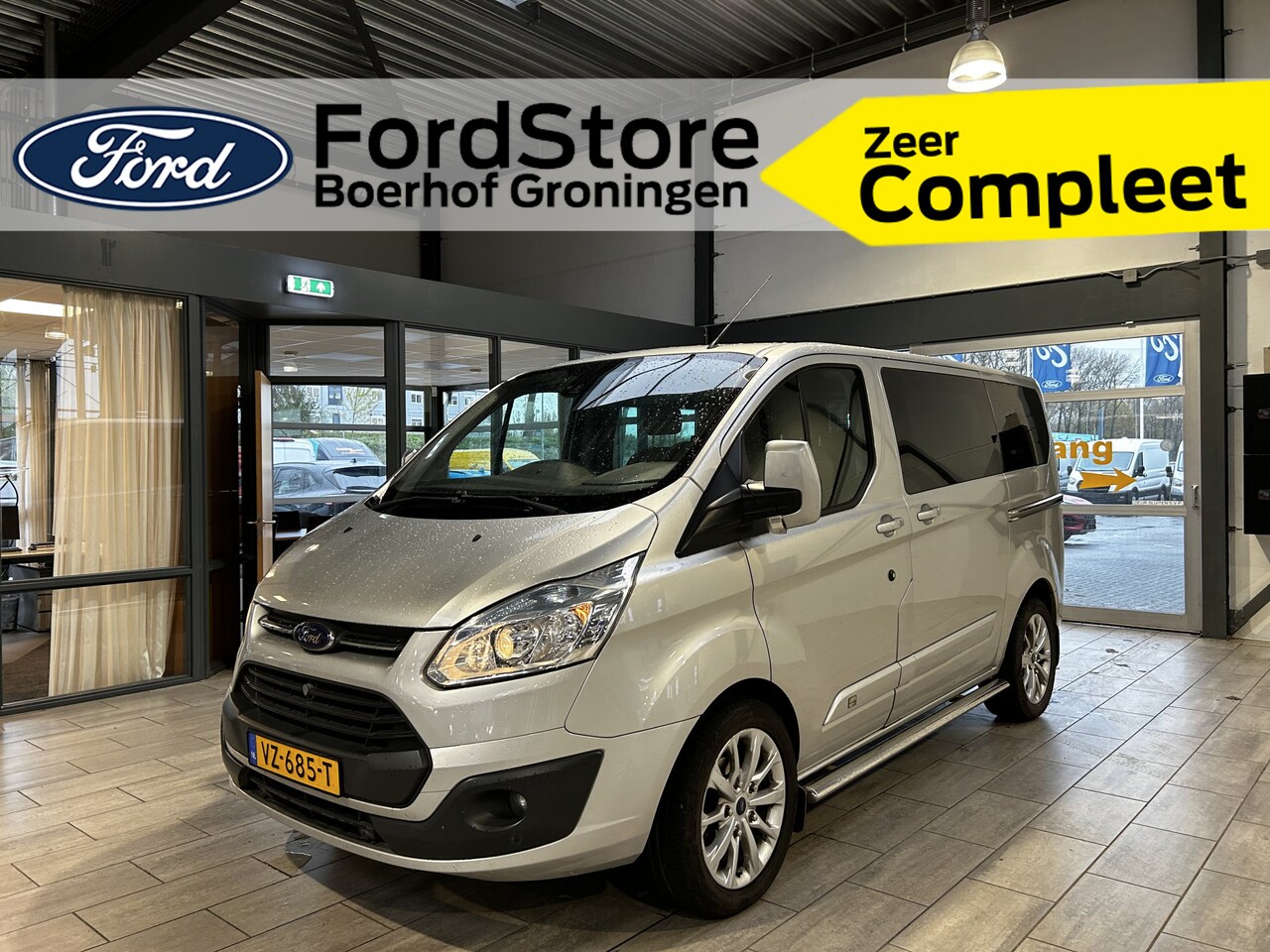 Ford Transit Custom - 270 2.2 TDCI L1H1 Anniversary Edition Dubbele Cabine | Leer | Camera | 18" | Trekhaak | Na - AutoWereld.nl