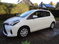 Toyota Yaris - 1.0 VVT-i Aspiration