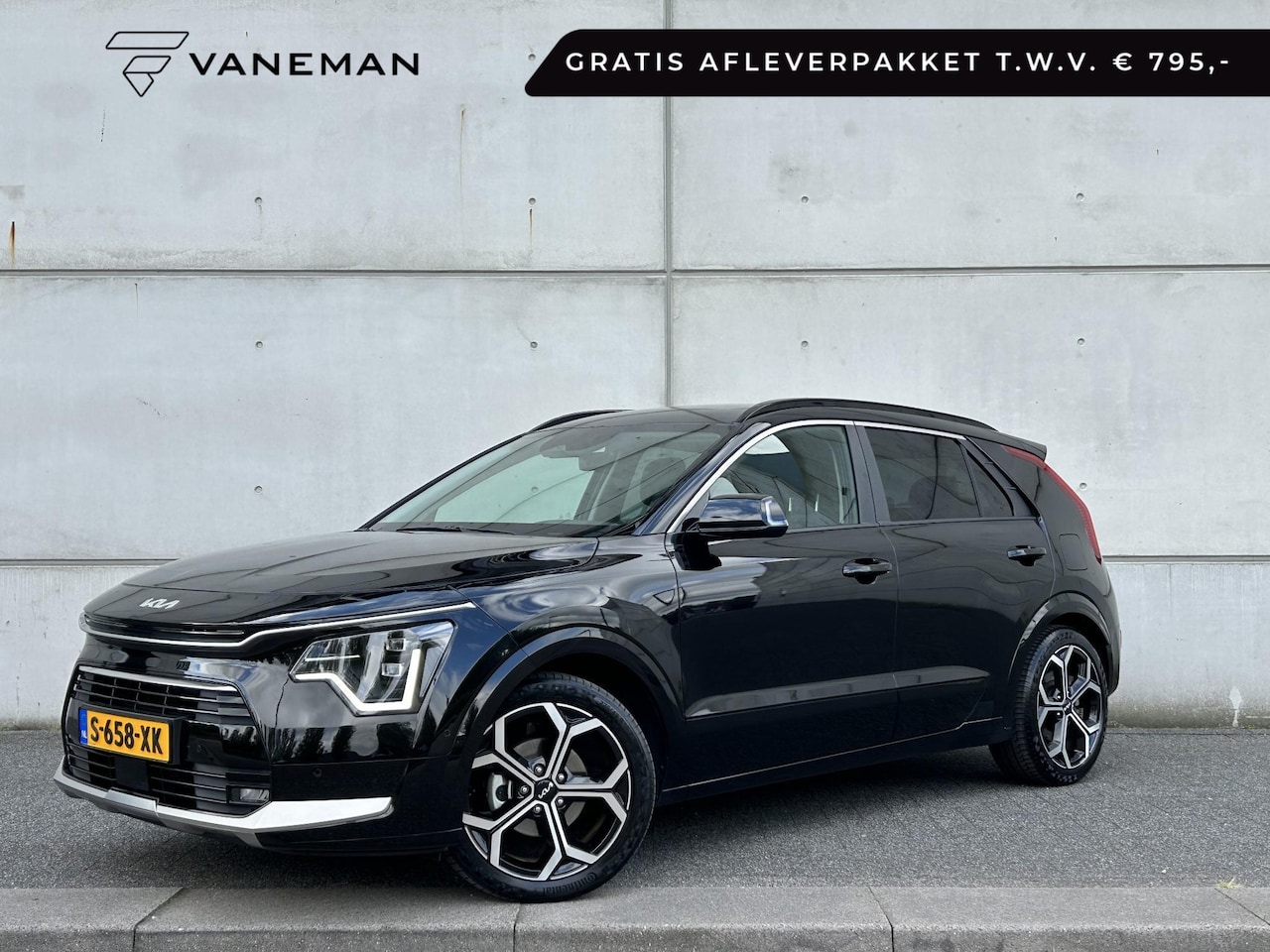 Kia Niro - 1.6 GDi Hybrid ExecutiveLine Automaat | Schuif-/Kanteldak | Leder | Harman/Kardon | 18” Ve - AutoWereld.nl