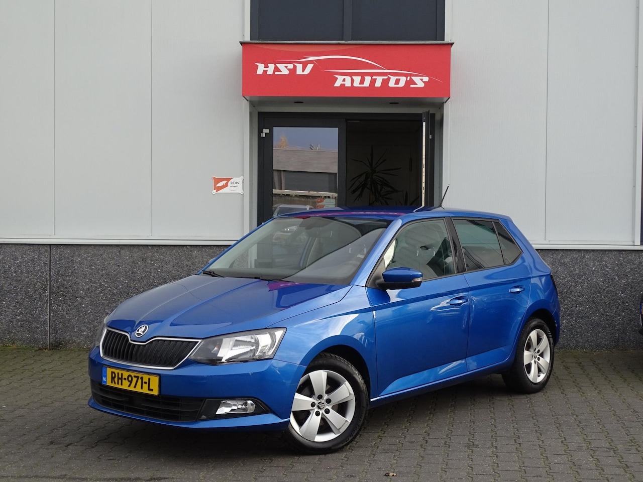 Skoda Fabia - 1.2 TSI Style airco cruise LM 4-deurs - AutoWereld.nl