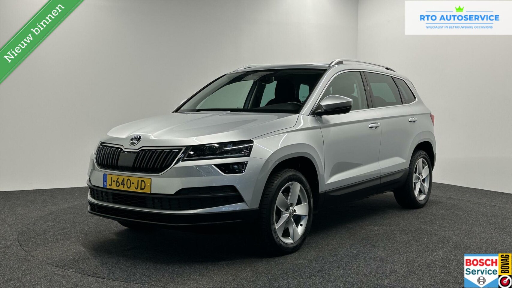 Skoda Karoq - 1.0 TSI Business Edition Plus CAMERA NAVI CARPLAY - AutoWereld.nl