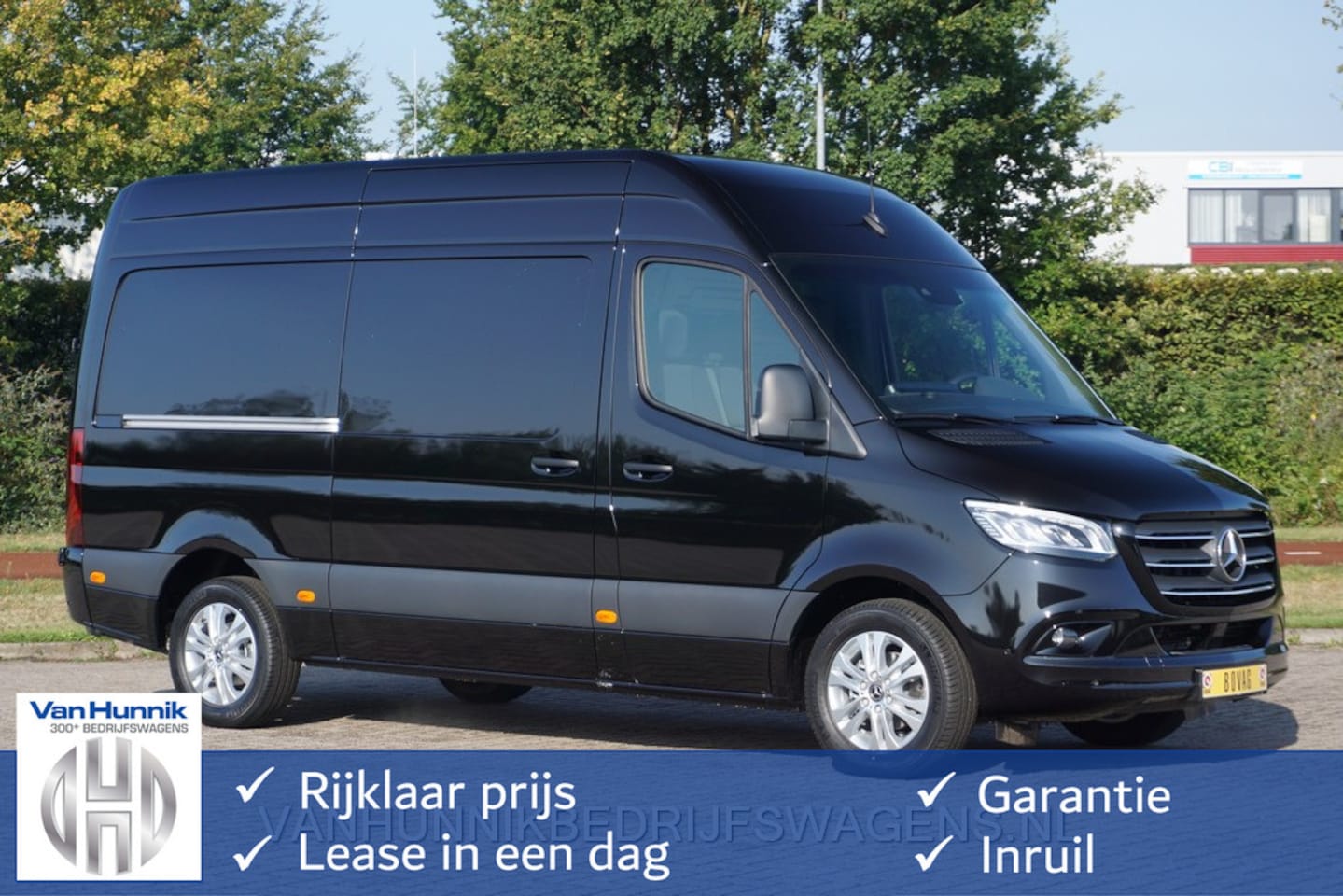 Mercedes-Benz Sprinter - 319CDI Select L2H2 10.25" Mbux, ACC, LED, 3.5T Trekhaak, 17" LM, 2x schuifdeur!! NR. 403 - AutoWereld.nl