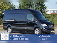 Mercedes-Benz Sprinter - 319CDI Select L2H2 10.25" Mbux, ACC, LED, 3.5T Trekhaak, 17" LM, 2x schuifdeur NR. 403