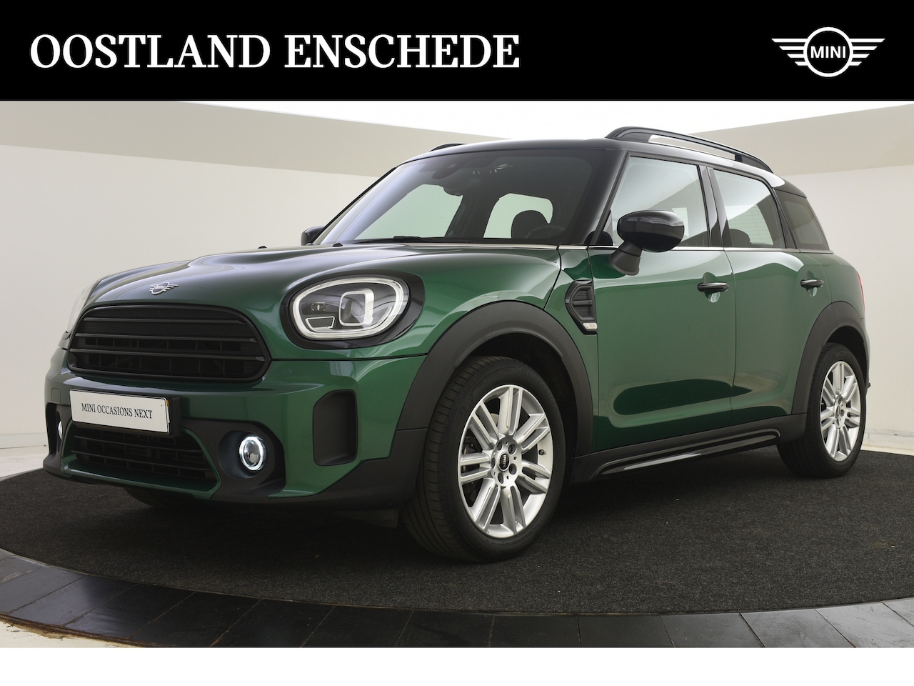 MINI Countryman - Cooper Chili Automaat / Comfort Access / LED / Comfortstoelen / Cruise Control / Navigatie - AutoWereld.nl