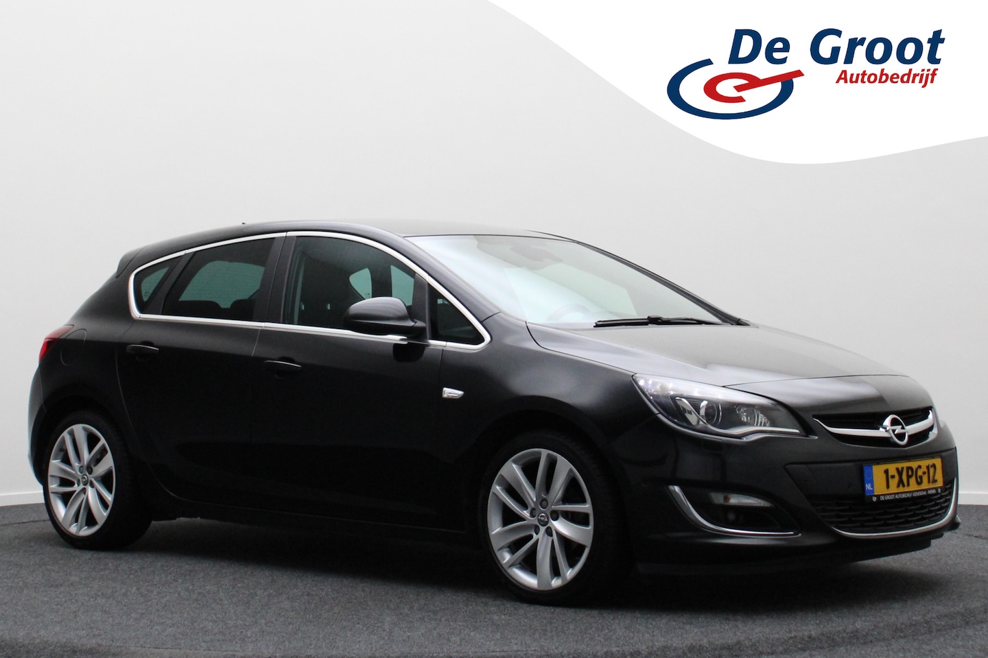 Opel Astra - 1.4 Turbo Sport + Leer, Camera, Navigatie, Xenon, LED, 18” - AutoWereld.nl