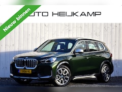 BMW iX1 - XDrive30 Launch Edition 67 kWh | Pano-dak | Camera | Harman/Kardon |