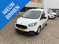 Ford Transit Courier - 1.5 TDCI Trend Duratorq S&S Weinig km's. BTW verrekenbaar. Uitzonderlijk mooie staat